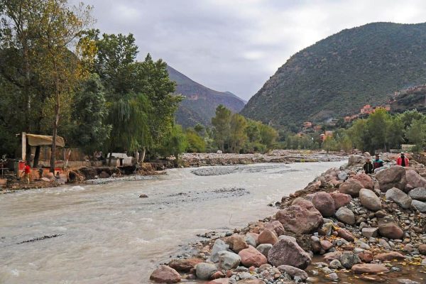 Ourika_Valley_-_river_after_floods_-_in_the_Atlas_Mountains,_Morocco_-_panoramio